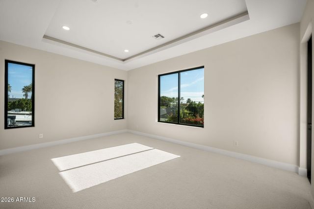 4227 E CAMPBELL Avenue, Phoenix, AZ 85018