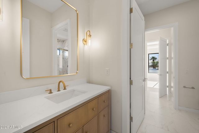 4227 E CAMPBELL Avenue, Phoenix, AZ 85018