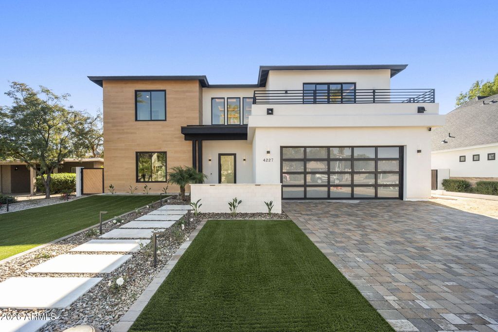 4227 E CAMPBELL Avenue, Phoenix, AZ 85018