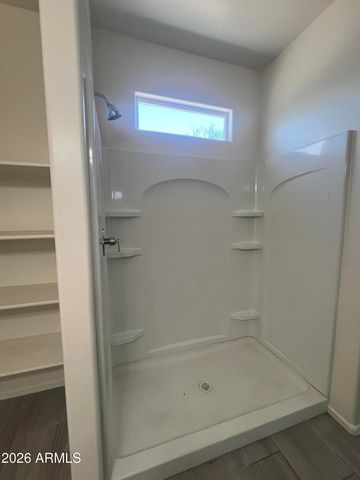 7833 W KERBY Avenue, Phoenix, AZ 85043