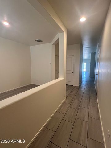 7833 W KERBY Avenue, Phoenix, AZ 85043