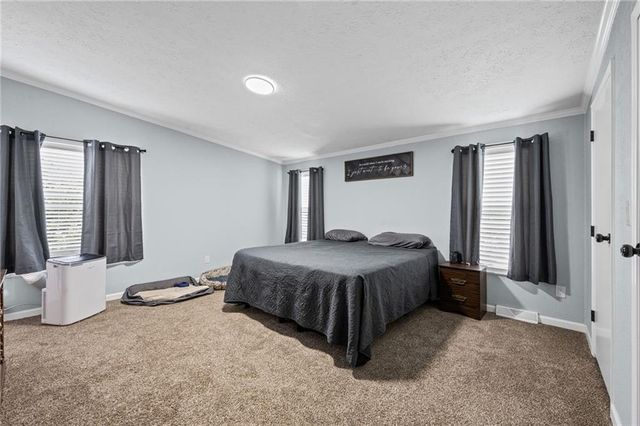 13732 Lawrence Avenue, Bonner Springs, KS 66012