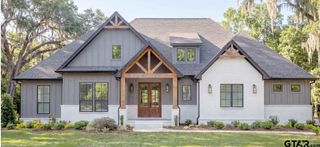 23500 Champion Drive, Lindale, TX 75771
