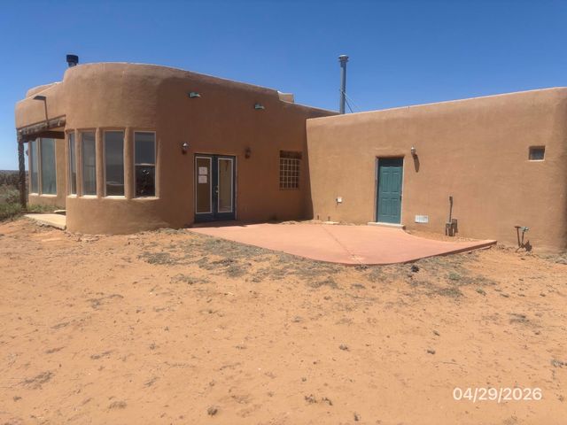 2010 Desert Avenue NE, Rio Rancho, NM 87144