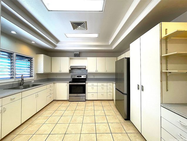 3117 Catherine Street, Honolulu, HI 96815