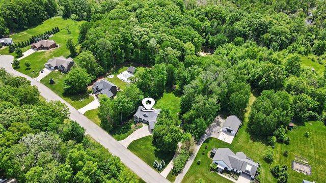 5318 Lamont Farms Drive, Coopersville, MI 49404