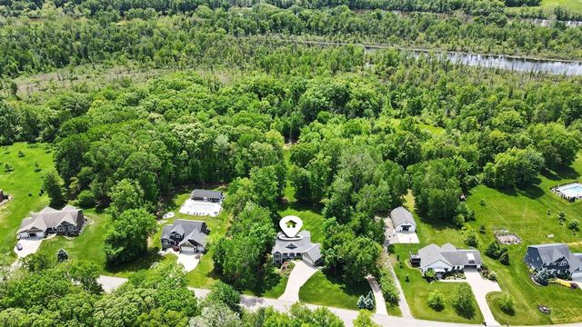 5318 Lamont Farms Drive, Coopersville, MI 49404