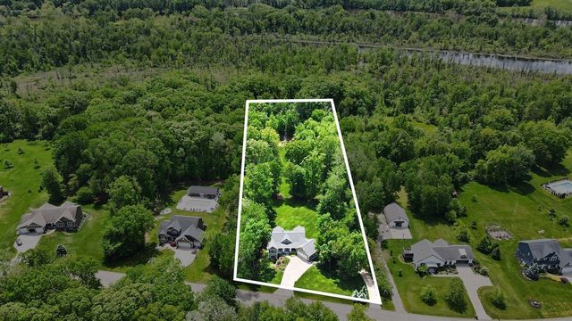 5318 Lamont Farms Drive, Coopersville, MI 49404