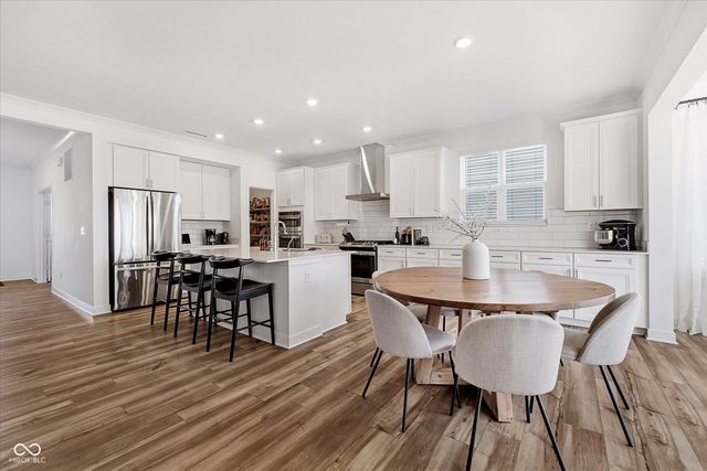 1424 Chatham Hills Boulevard, Westfield, IN 46074