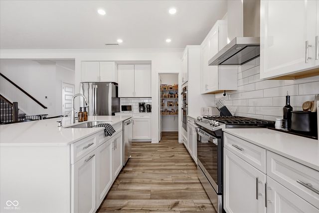 1424 Chatham Hills Boulevard, Westfield, IN 46074