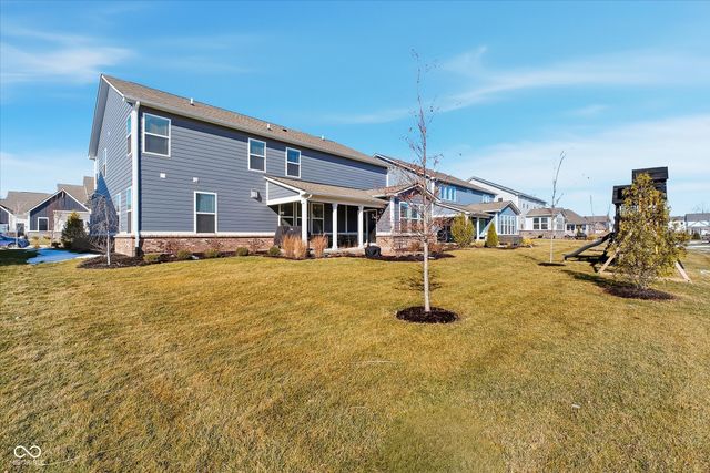 1424 Chatham Hills Boulevard, Westfield, IN 46074