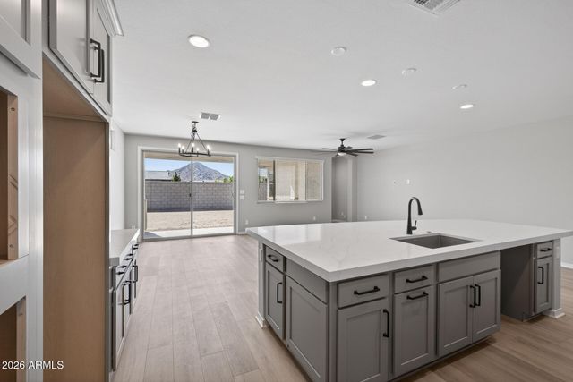 3343 W Mary Drive, San Tan Valley, AZ 85144