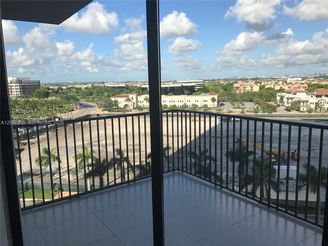 5252 NW 85th Ave 605, Doral, FL 33166