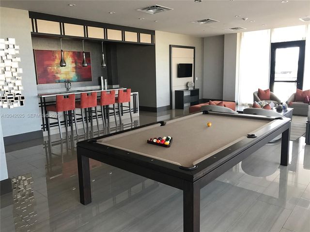 5252 NW 85th Ave 605, Doral, FL 33166