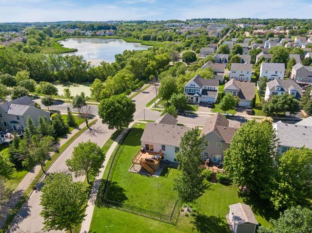 2229 Grimm Road, Chaska, MN 55318