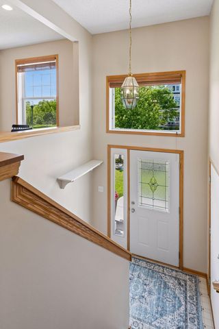 2229 Grimm Road, Chaska, MN 55318