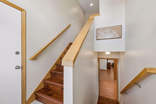 2229 Grimm Road, Chaska, MN 55318