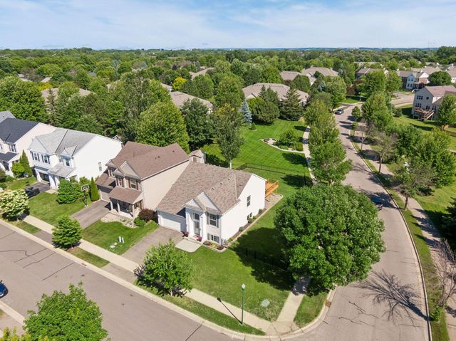 2229 Grimm Road, Chaska, MN 55318