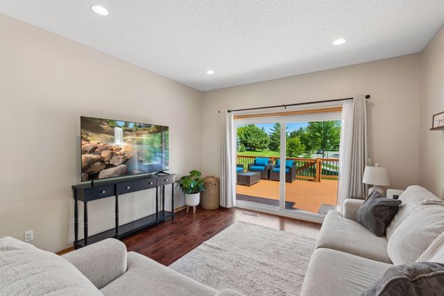 2229 Grimm Road, Chaska, MN 55318