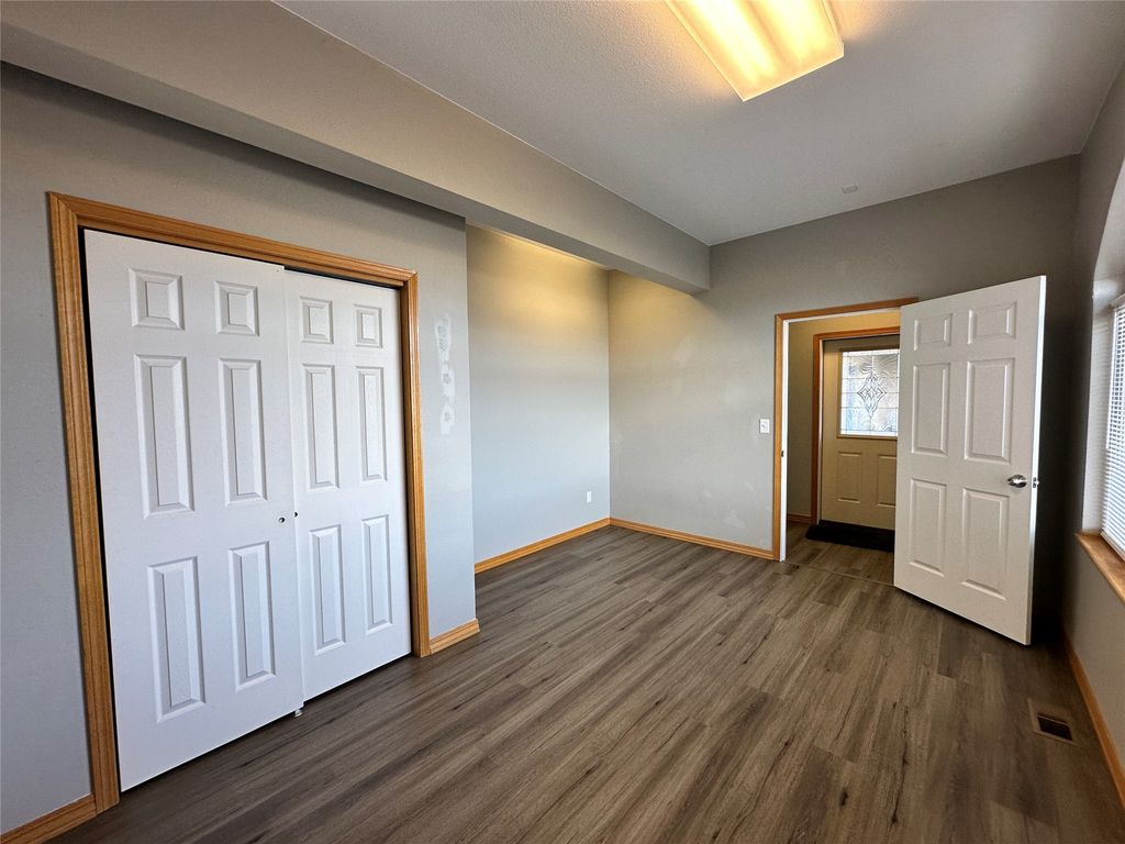 Address unavailable. photo 11