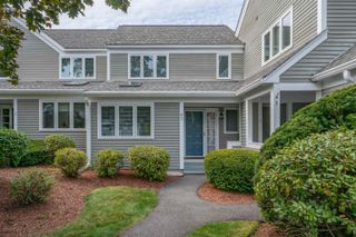 5 Iris Court, Nashua, NH 03062