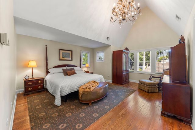 706 N Ellsworth Street, Naperville, IL 60563