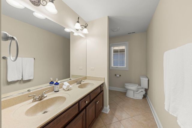 706 N Ellsworth Street, Naperville, IL 60563