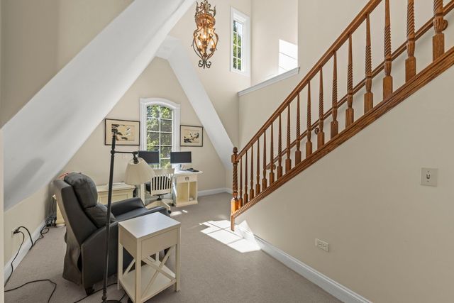 706 N Ellsworth Street, Naperville, IL 60563