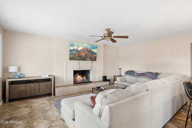 4001 S HAZELTON Lane, Tempe, AZ 85282