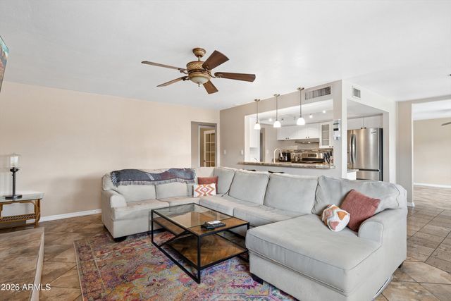 4001 S HAZELTON Lane, Tempe, AZ 85282