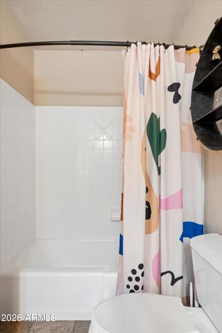 4001 S HAZELTON Lane, Tempe, AZ 85282