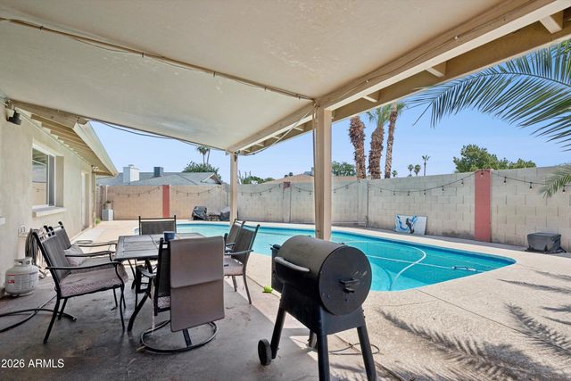 4001 S HAZELTON Lane, Tempe, AZ 85282