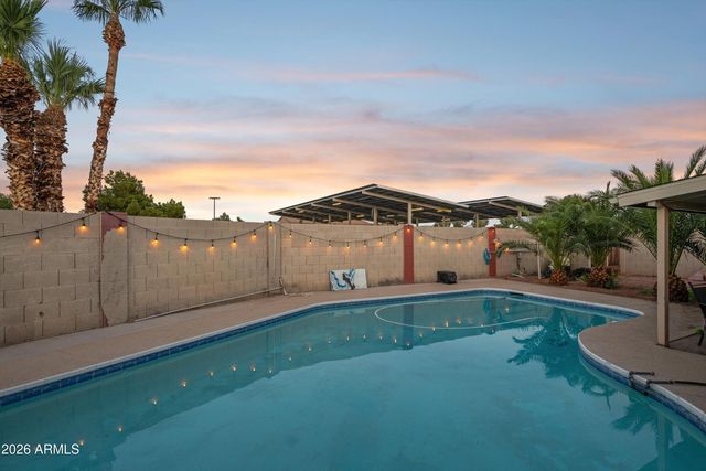 4001 S HAZELTON Lane, Tempe, AZ 85282
