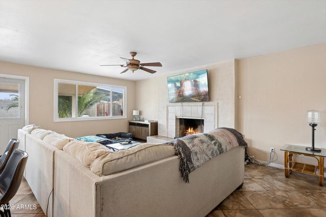 4001 S HAZELTON Lane, Tempe, AZ 85282