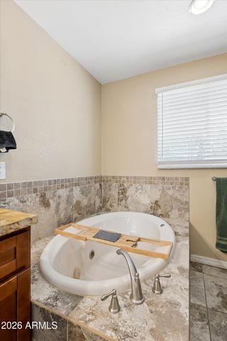 4001 S HAZELTON Lane, Tempe, AZ 85282