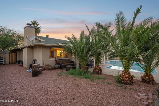 4001 S HAZELTON Lane, Tempe, AZ 85282