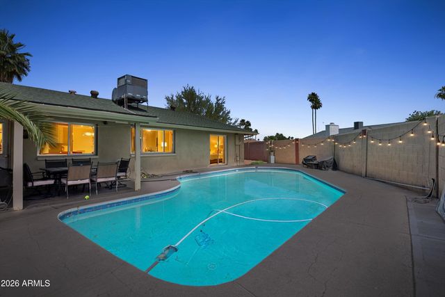 4001 S HAZELTON Lane, Tempe, AZ 85282