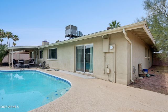 4001 S HAZELTON Lane, Tempe, AZ 85282
