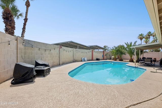 4001 S HAZELTON Lane, Tempe, AZ 85282