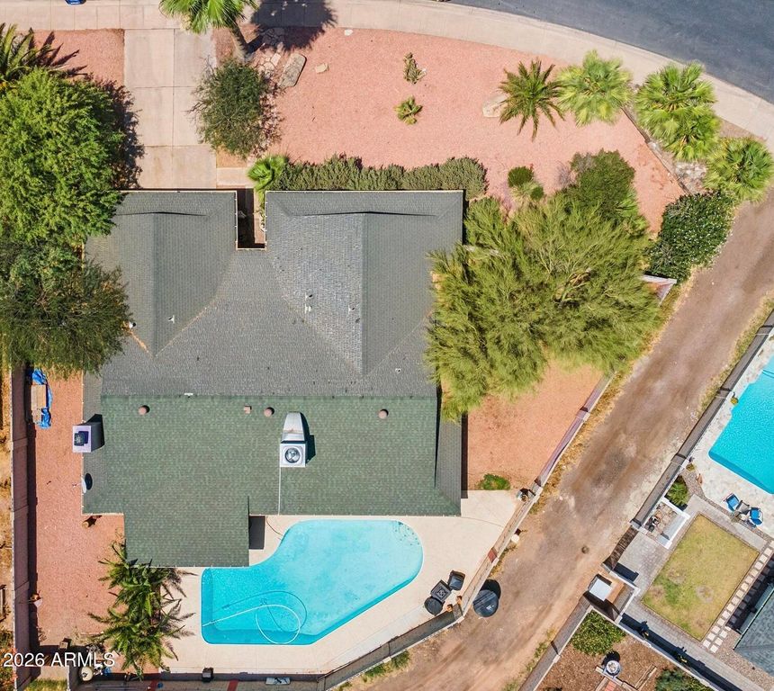 4001 S HAZELTON Lane, Tempe, AZ 85282 — photo 2
