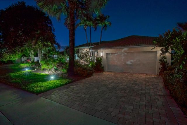 10791 River Glenn Drive, Boca Raton, FL 33428