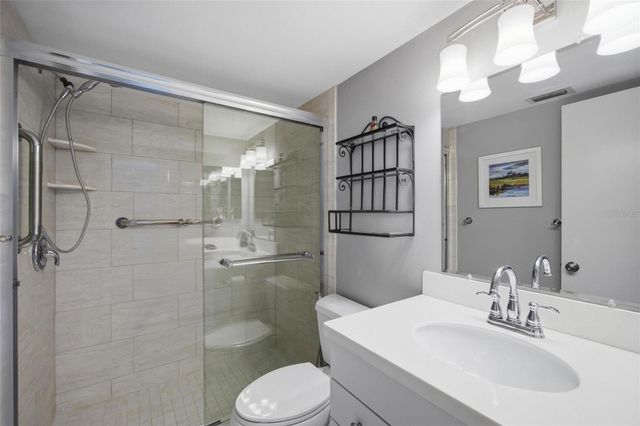 6322 PALMA DEL MAR BOULEVARD S 216, St Petersburg, FL 33715