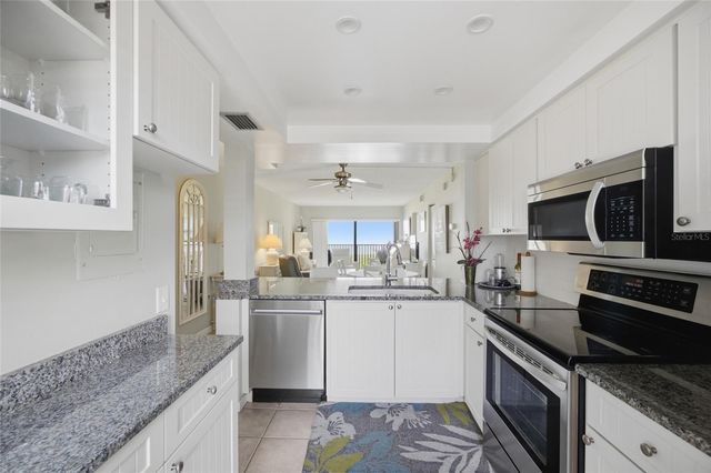 6322 PALMA DEL MAR BOULEVARD S 216, St Petersburg, FL 33715