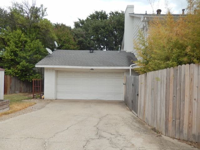 9023 Glen Springs Circle, Dallas, TX 75243