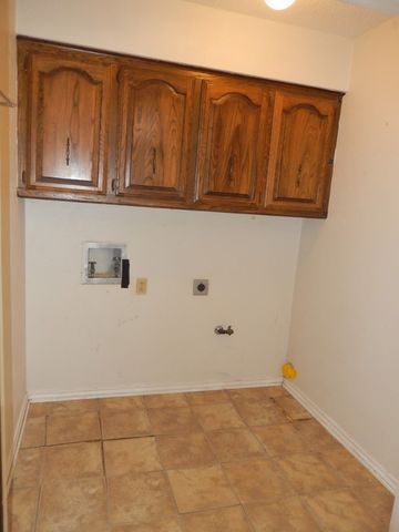 9023 Glen Springs Circle, Dallas, TX 75243