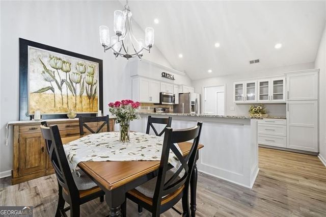 1802 Sweet Apple Circle 1802, Alpharetta, GA 30004
