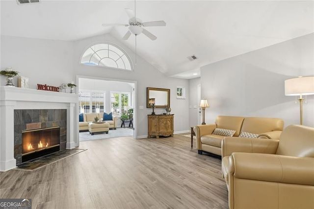 1802 Sweet Apple Circle 1802, Alpharetta, GA 30004