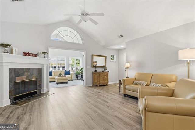 1802 Sweet Apple Circle 1802, Alpharetta, GA 30004