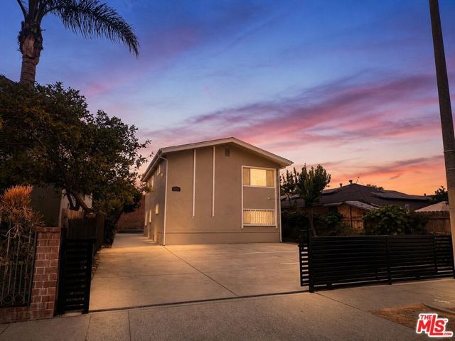 2037 S Burnside Avenue, Los Angeles, CA 90016
