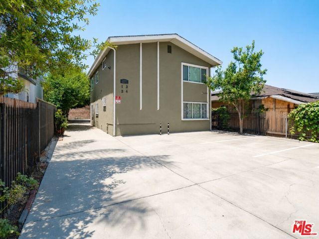 2037 S Burnside Avenue, Los Angeles, CA 90016